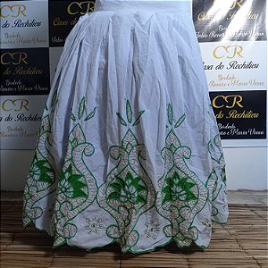 Saia bordada  verde com fio dourado e pintura 5mt de roda
