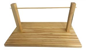 Tábua de frios e queijos com varal