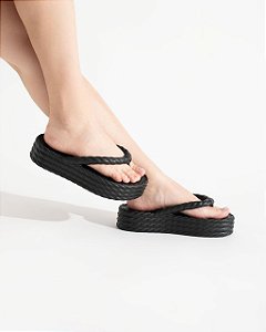 Chinelo nuvem