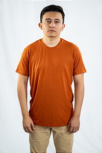 Camiseta Slim Fit Magun