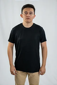 Camiseta Slim Fit Magun Preta