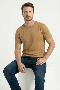 Camiseta Algodão Pima Magun Bege