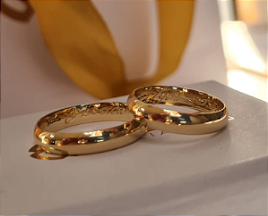 PAR DE ALIANÇAS AURORA 4MM - OURO 10K