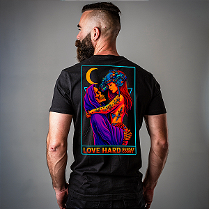 Camiseta Sunset Goons – Love Hard Death’s Embrace - Mamba Army