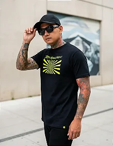 Camiseta yamaha revs your heart estampa