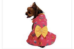 Vestido Soft para Cães Inverno Arco Iris na cor  Rosa com e Laço Amarelo - Gaby Moda Pet