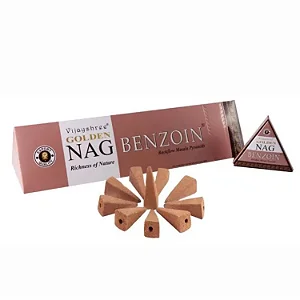 Incenso Cascata Golden Nag Benjoin – Cone Pirâmide | Transmutação (10 Cones)