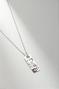 Colar Placa Personalizada com Foto e Frase – Pingente Retangular Gravado (Banho Ouro ou Prata)