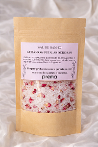 Sal de banho com pétalas de rosas e oleo essencial de gerânio