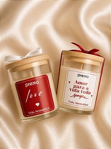 Vela aromática com tampa de madeira. Aroma de morango