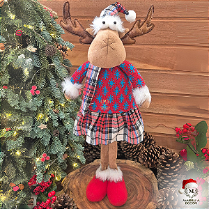 Alce Fêmea com Suéter Vermelho