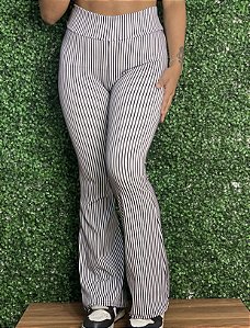 Calça Flare Listrada 3D