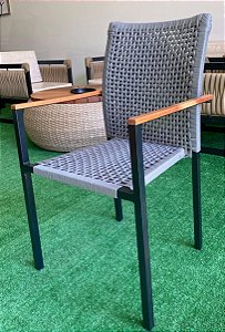 Cadeira Atenas encosto todo fechado