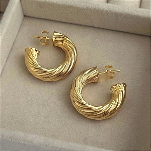 ARGOLA TUBO TORCIDA BANHANDA A OURO 18K