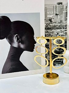 BRINCO ORGÂNICO TRÊS ELOS BANHADO A OURO 18K
