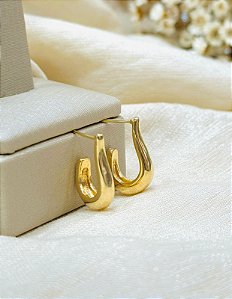 ARGOLA J BANHADO A OURO 18K