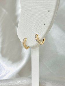 ARGOLA GOTA INVERTIDA CRAVEJADA BANHADA A OURO 18K DUPLA