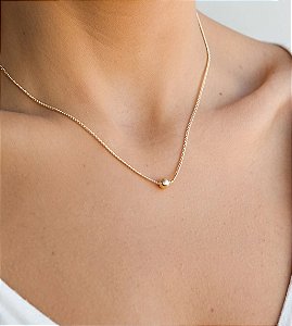 COLAR PINGENTE ESFERA BANHADO A OURO 18K