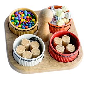 Kit Tábua Aperitivo Quadrada 23cm Ramekim Junino