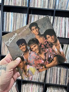 COMPACTO - CICLONE - TIPO ONE WAY