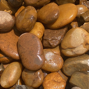 Seixo marrom n4 pacote 10 kilos