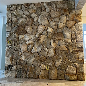 Pedra moledo champagne amarela m²