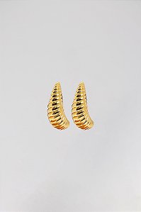 Brinco Elegante Casulo com Entalhes Médio