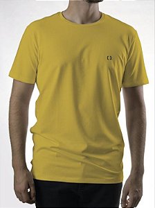 T-shirt Estonado Silk Mar e Montanha Amarela - Use Custom