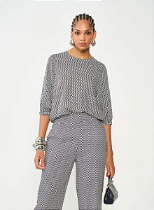 Camiseta Colcci Comfort Mangas 3/4 GG - Izibida