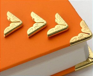 Cantoneira Metal para Agenda / Encadernação 14x14mm (DOURADA, PRATA OU OURO VELHO)