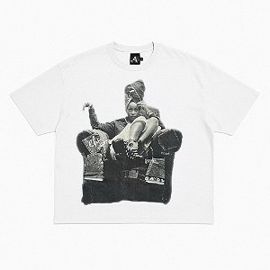 Camiseta Arandu Studios Badu Bolsos Mocados