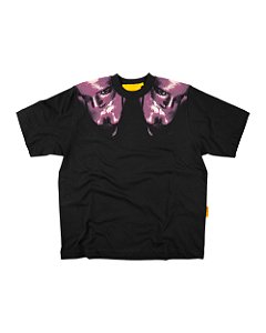 Camiseta Mad Enlatados Fur Preto