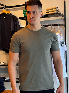 Camiseta  Assinatura Aramis Barcode Verde Militar