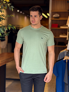 Camiseta Acostamento Lobo nas Costas Verde Matte