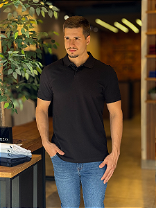 Polo Calvin Klein Básica Regular Preta