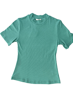 Blusa canelada gola alta