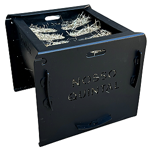 Caixa de Feno 7/9kg Cocho Cavalo Comedouro Lento Anti-Stress