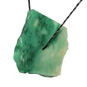 05 Cascalho Pedra Bruta Jadeita ou Jade Verde Furo Vazado