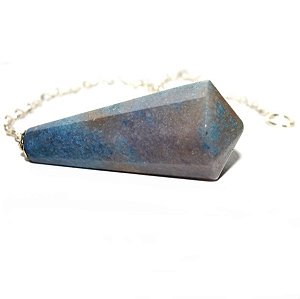 10 Pêndulo Pedra Quartzo Azul Pintado Piramidal Lapidado Invertido Montado Corrente Atacado