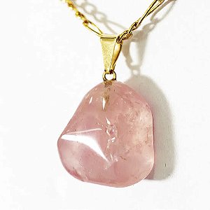 03 Pingente Pedrinha Natural Quartzo Rosa Pino Dourado Atacado