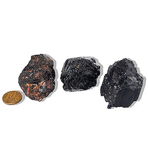 03 Turmalina Preta Pedra Natural 90 a 100g Média 6cm Tipo B Atacado