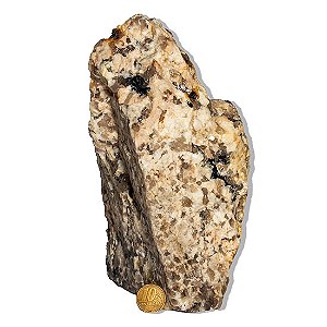 05 Turmalina Preta no Feldspato Pé Serrado 2 a 3Kg Tipo C