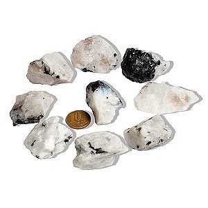 05 Pedra da Lua Verdadeira e Natural Bruto 30 a 40g Classe B