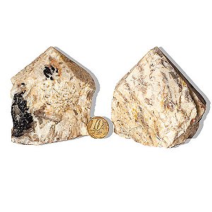 03 Turmalina no Feldspato Pé e Bico Serrado 300 a 400g TipoC