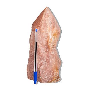 01 Cristal Rosa Pedra Pé e Bico Serrado 2 a 3Kg 17cm Tipo B