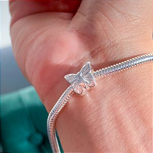 Berloque borboleta banhada a prata