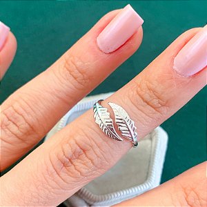 Anel folhas regulável banhado a prata