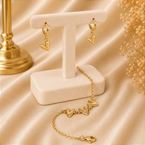 Conjunto Pulseira e Brincos Corações Banho Ouro