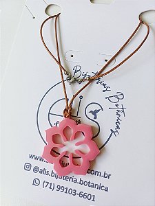 Colar Floral Medalhão