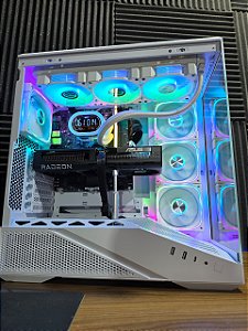 PC Gamer AMD Ryzen 7 9700x + RX 9060 XT + 16GB DDR5 + SSD 1TB NVME + B840M
